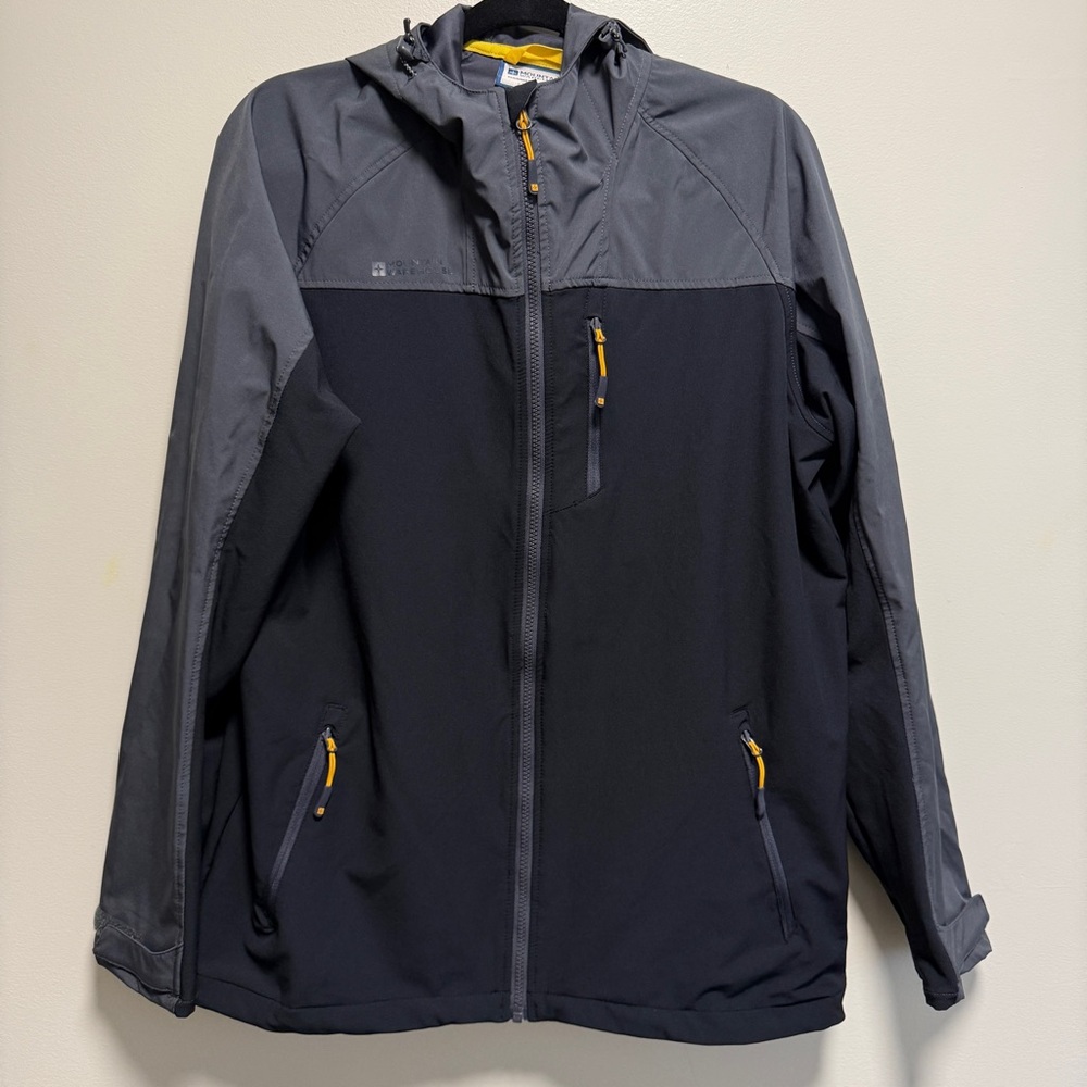 Mountain Warehouse Men's Gray and Black Softshell Jacket